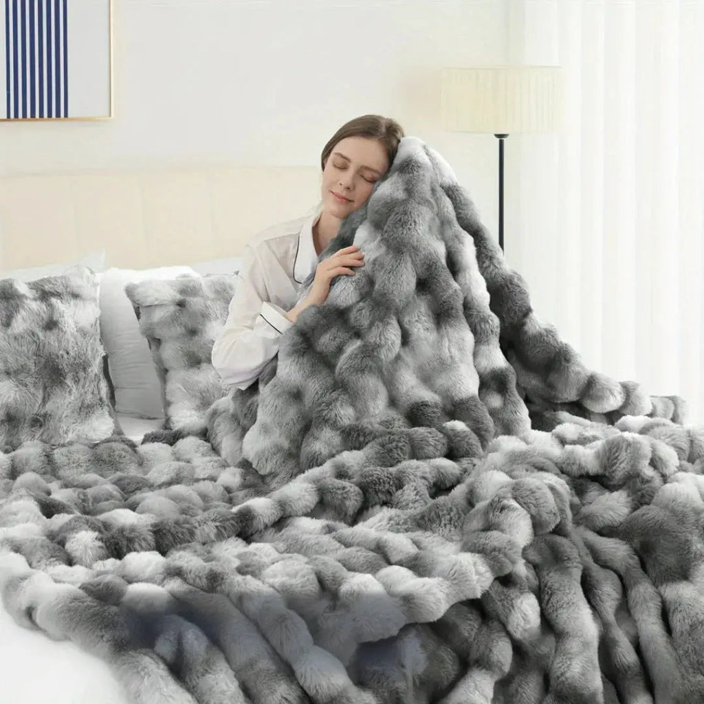 Faux Fur Velvet Fleece Blanket