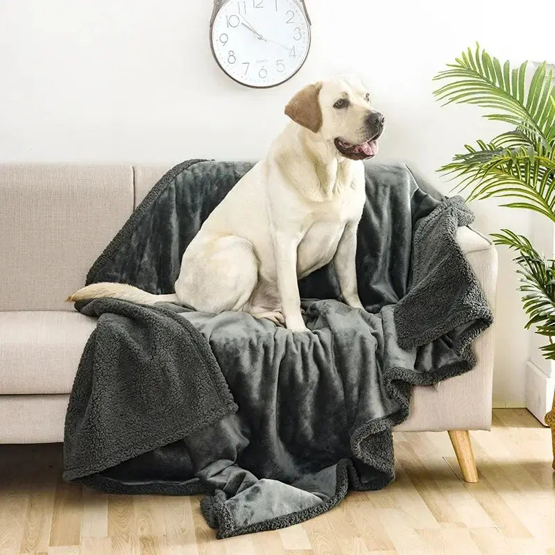 Reversible Flannel Sherpa Blanket