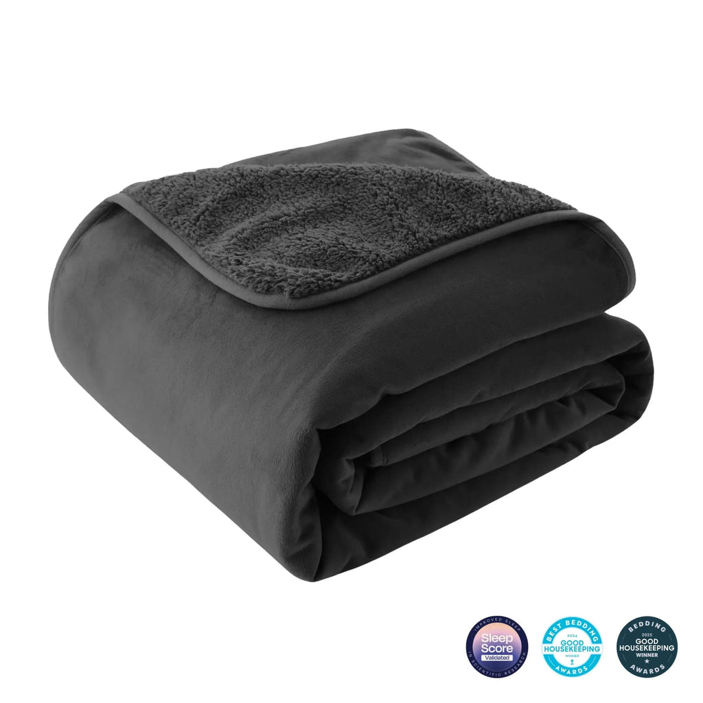 Reversible Flannel Sherpa Blanket